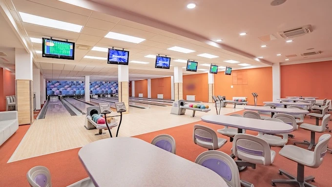 Picture of the Hotel Bowling area